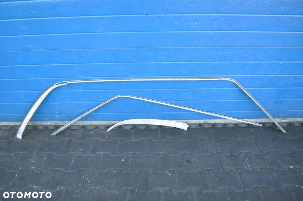 MERCEDES W123 LISTWA DACHU DACHOWA KOMPLET - 6