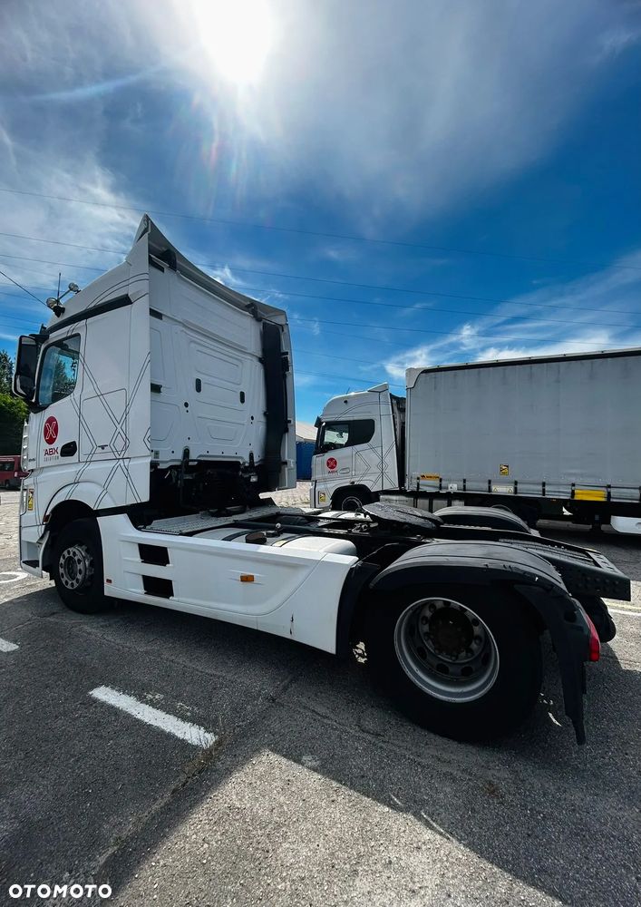 Mercedes-Benz ACTROS - 4