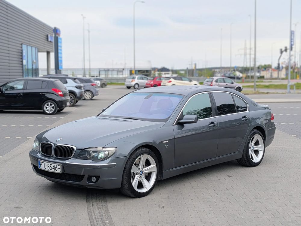 BMW Seria 7 - 10