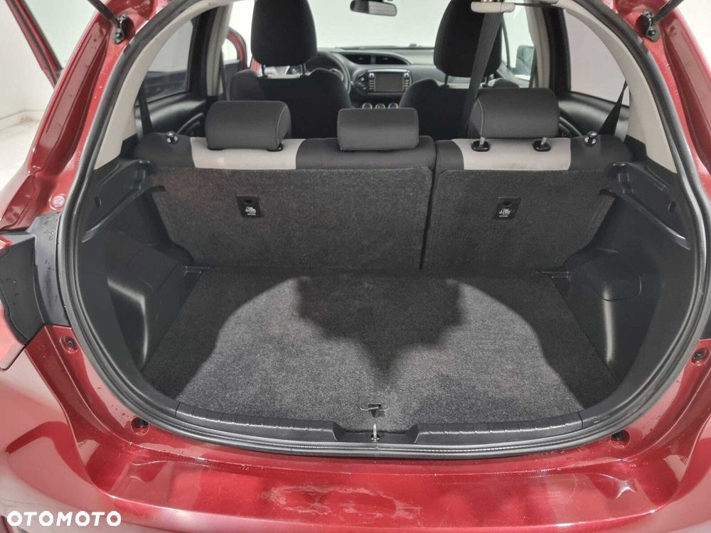 Toyota Yaris - 17