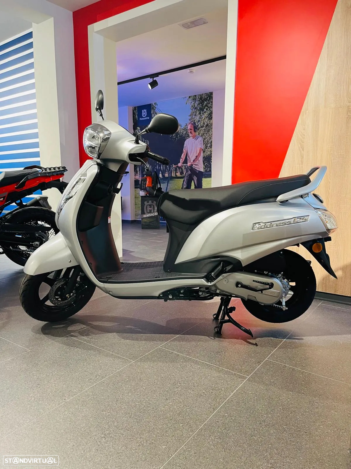 Suzuki Adress - 5