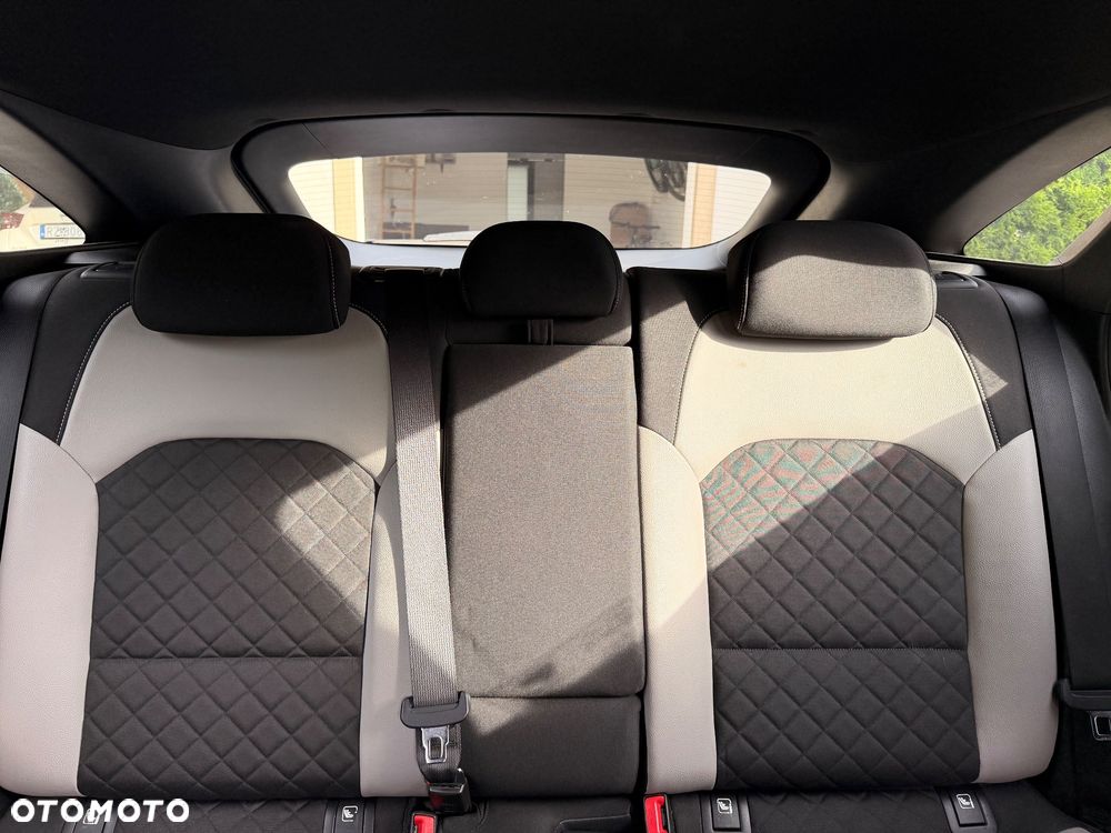 Kia ProCeed 1.5 T-GDI GT Line DCT - 12