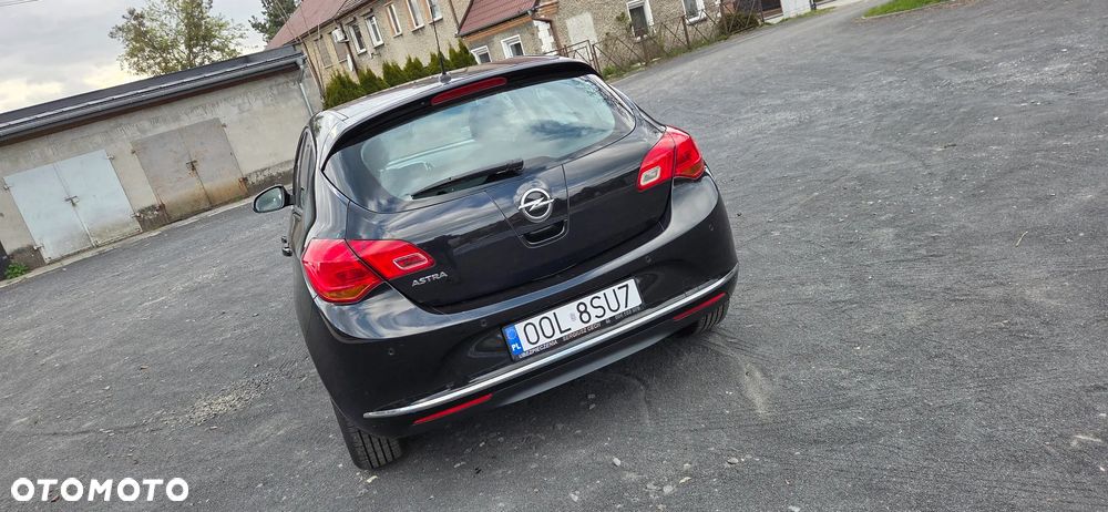 Opel Astra 1.4 Turbo Exklusiv - 14