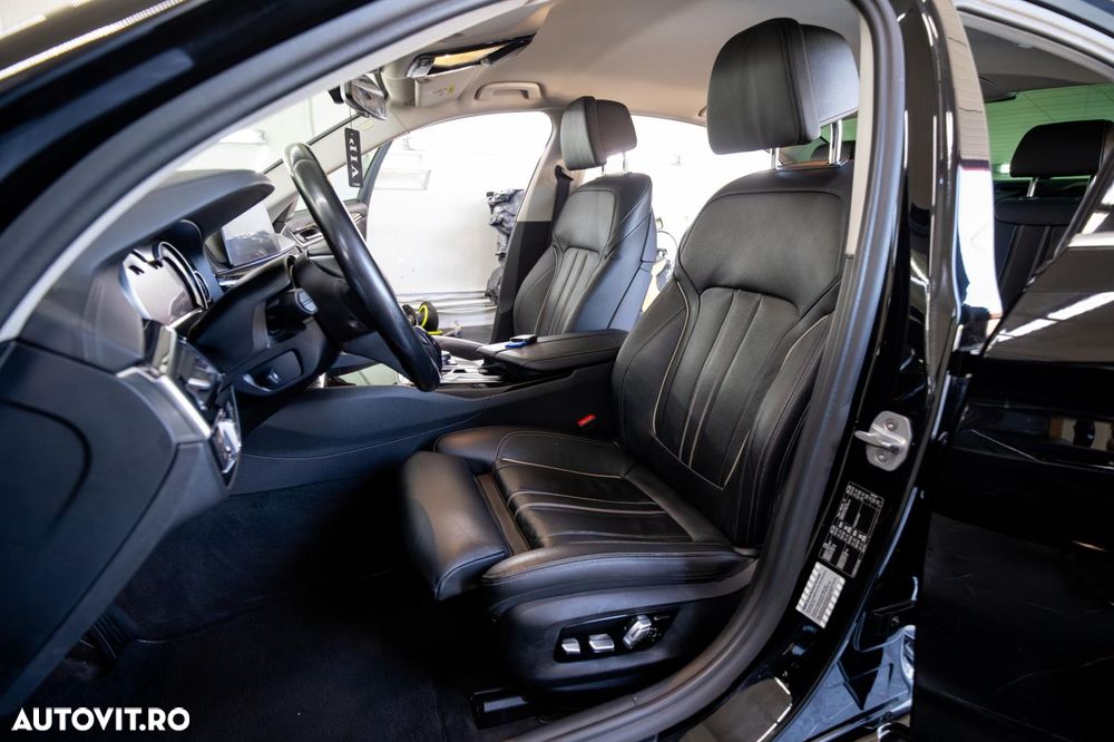 BMW Seria 5 520i AT - 11
