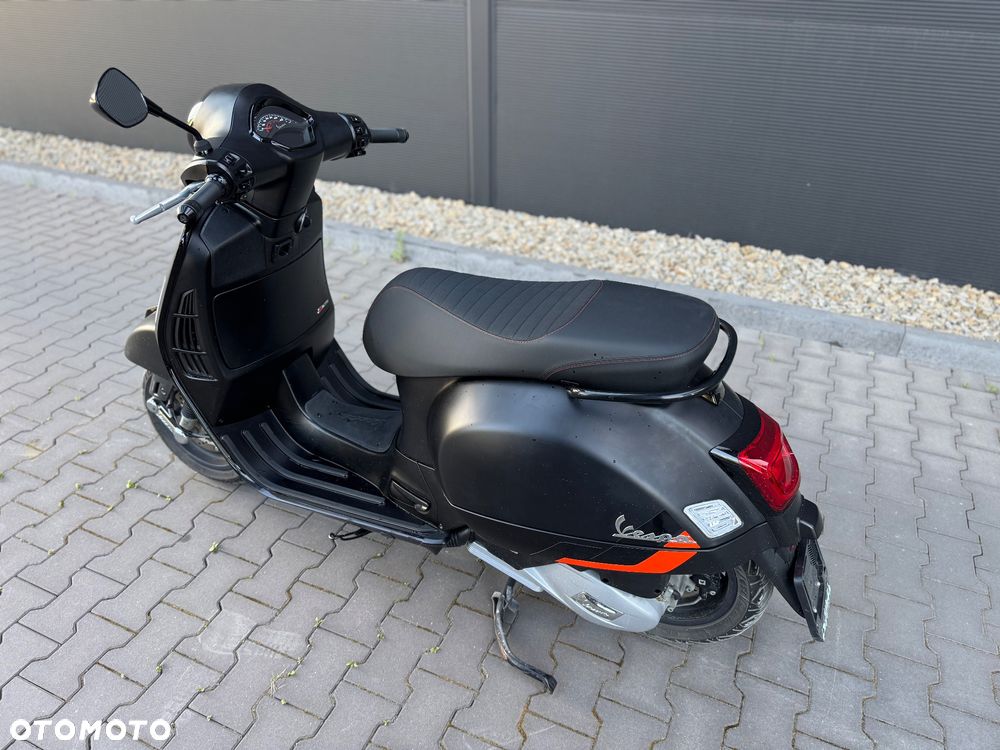 Vespa GTS - 11