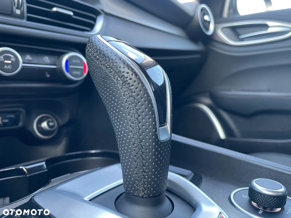 Alfa Romeo Giulia 2.0 Turbo Sprint - 39