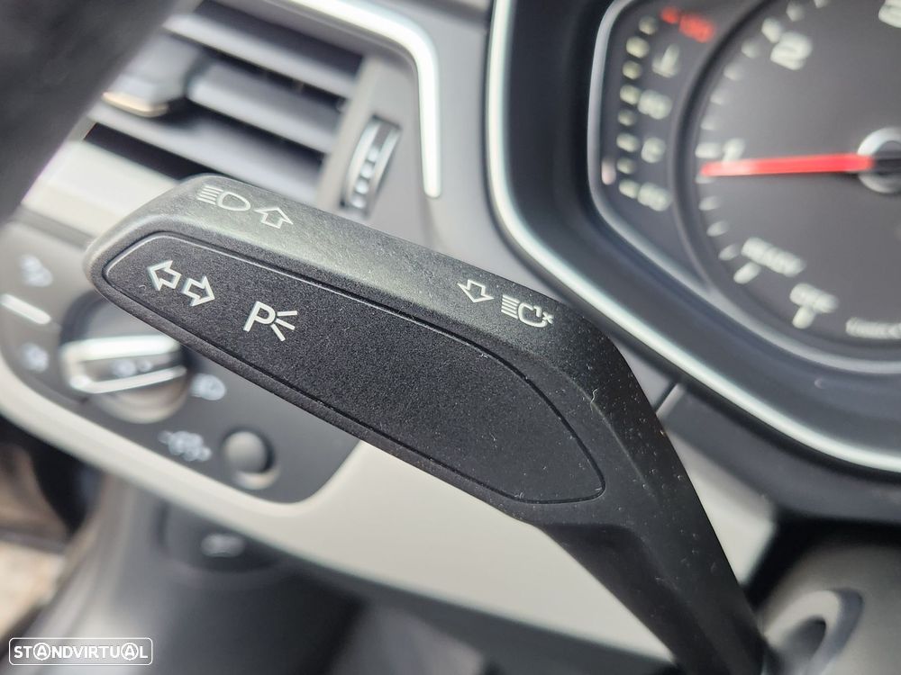 Audi A4 Avant 40 TDI S line S tronic - 21