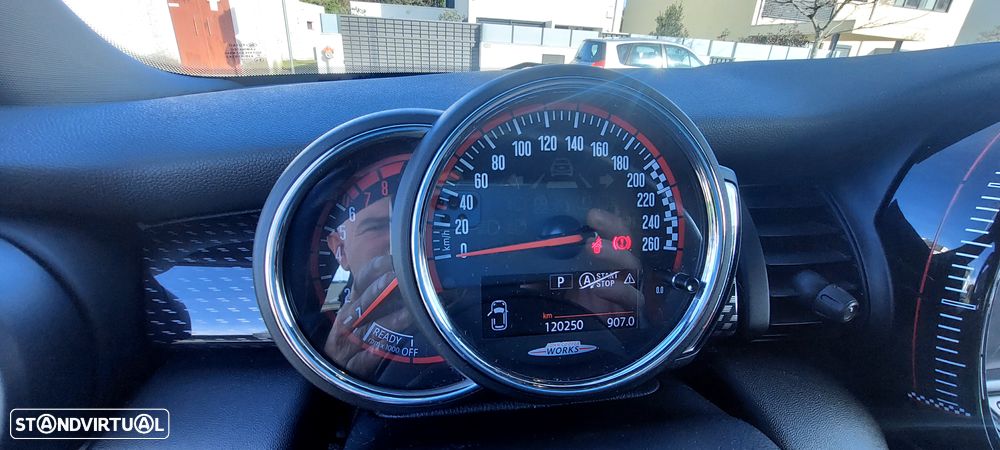 MINI 3 Portas John Cooper Works Auto Desportiva - 6