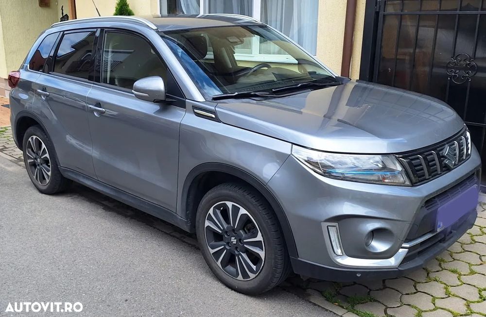 Suzuki Vitara 1.4 Boosterjet AllGrip MHEV Spirit - 1