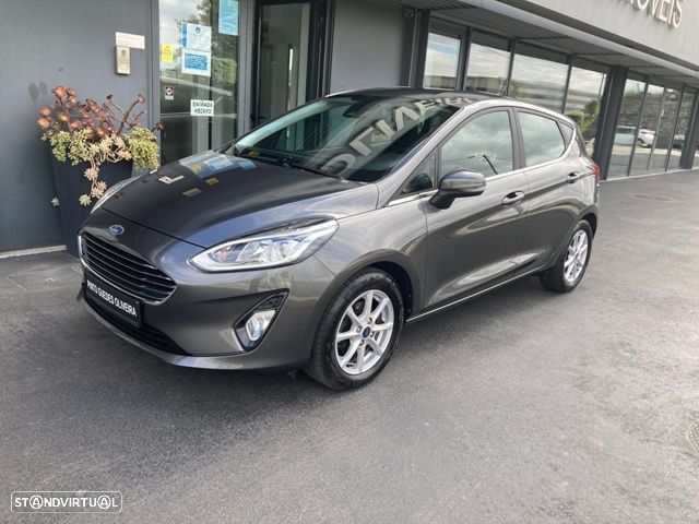 Ford Fiesta 1.0 EcoBoost Hybrid S&S TITANIUM - 3