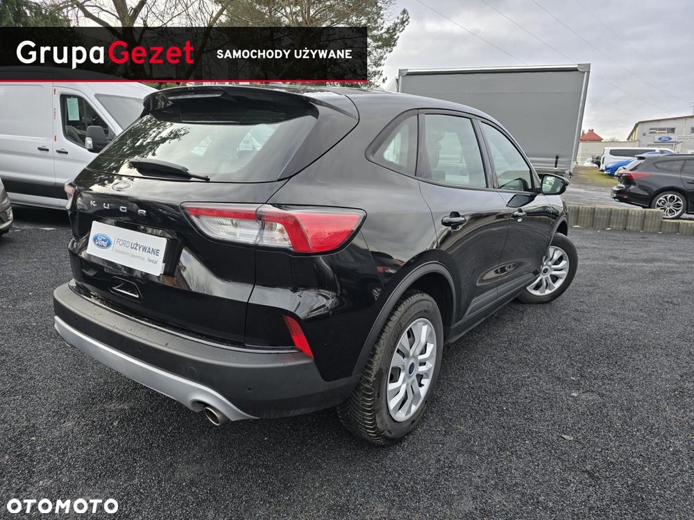 Ford Kuga - 4