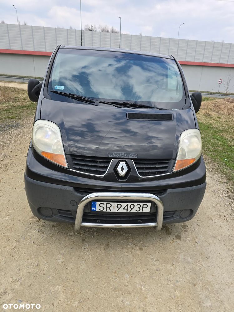 Renault Trafic - 2