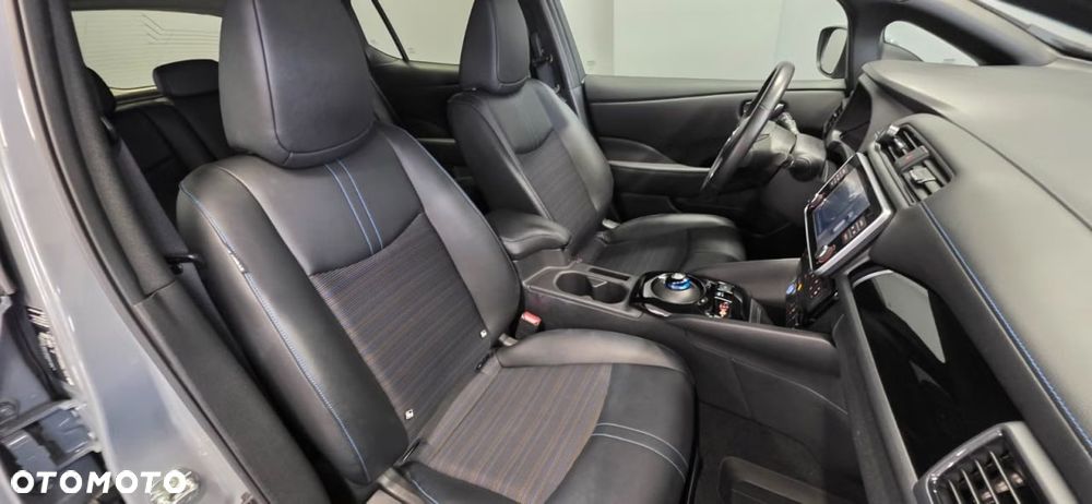 Nissan Leaf 62 kWh e+ N-Connecta - 33