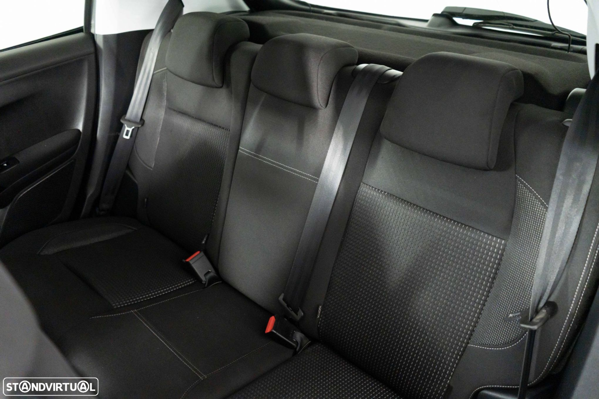 Peugeot 208 1.2 PureTech Style - 9