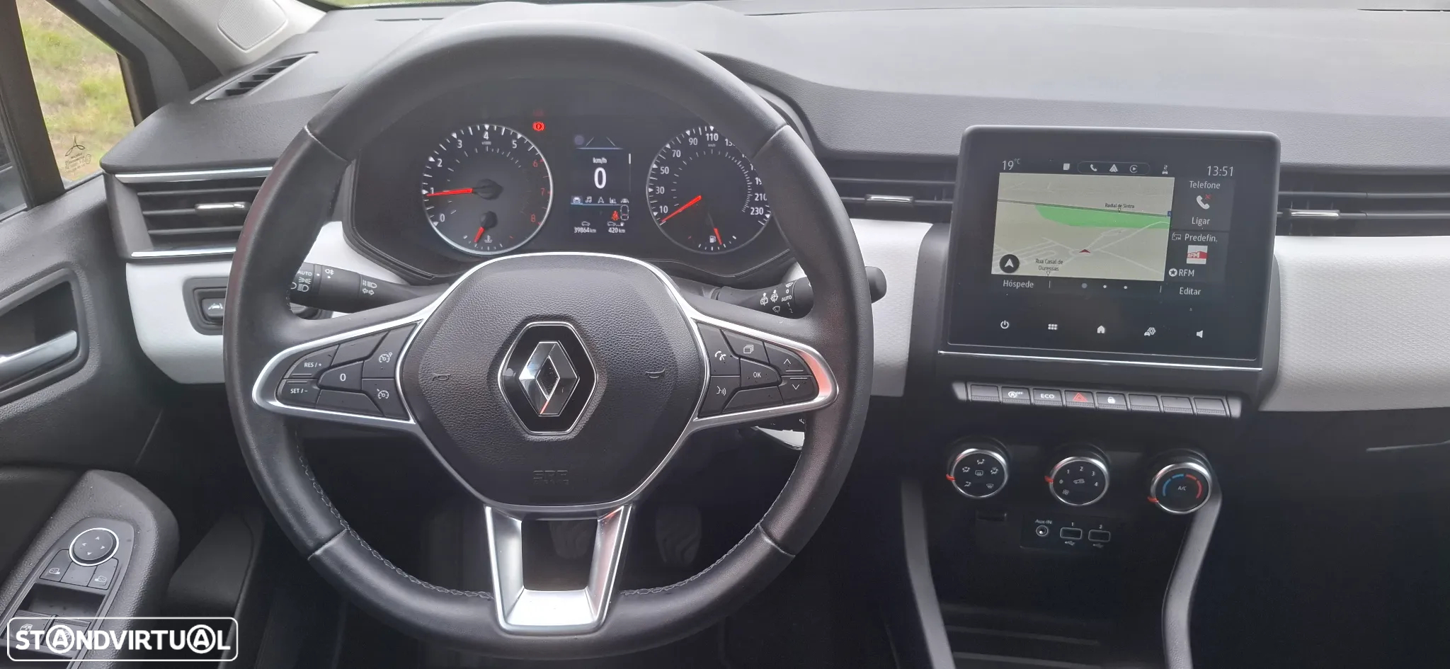 Renault Clio 1.0 TCe Evolution - 10