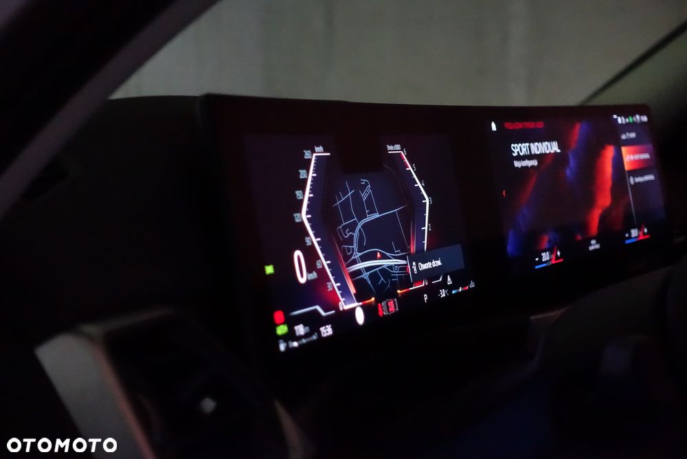 BMW Seria 3 318d - 32