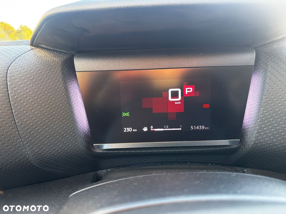 Citroën C4 PureTech 130 Stop&Start EAT8 SHINE - 8