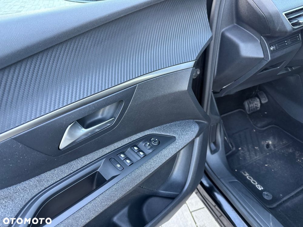 Peugeot 3008 1.6 BlueHDi Active S&S EAT6 - 19