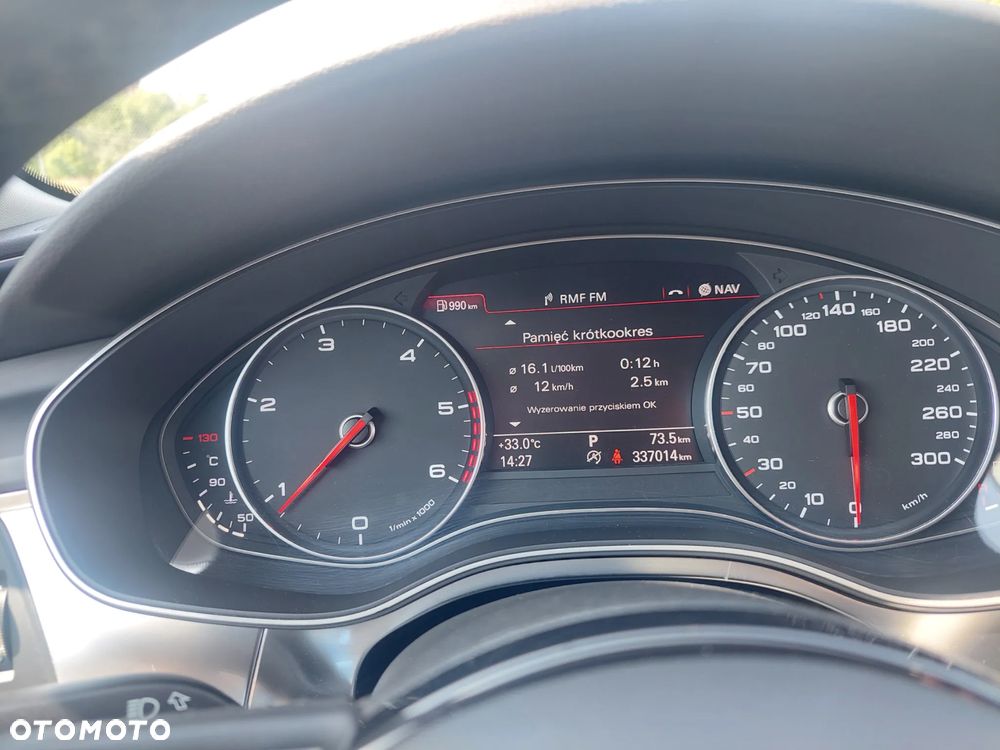 Audi A6 - 12