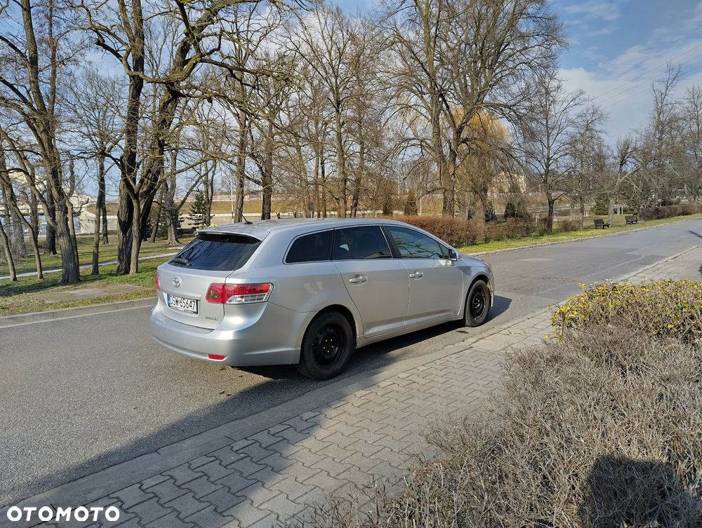 Toyota Avensis 2.0 D-4D Sol plus+NAVI - 12