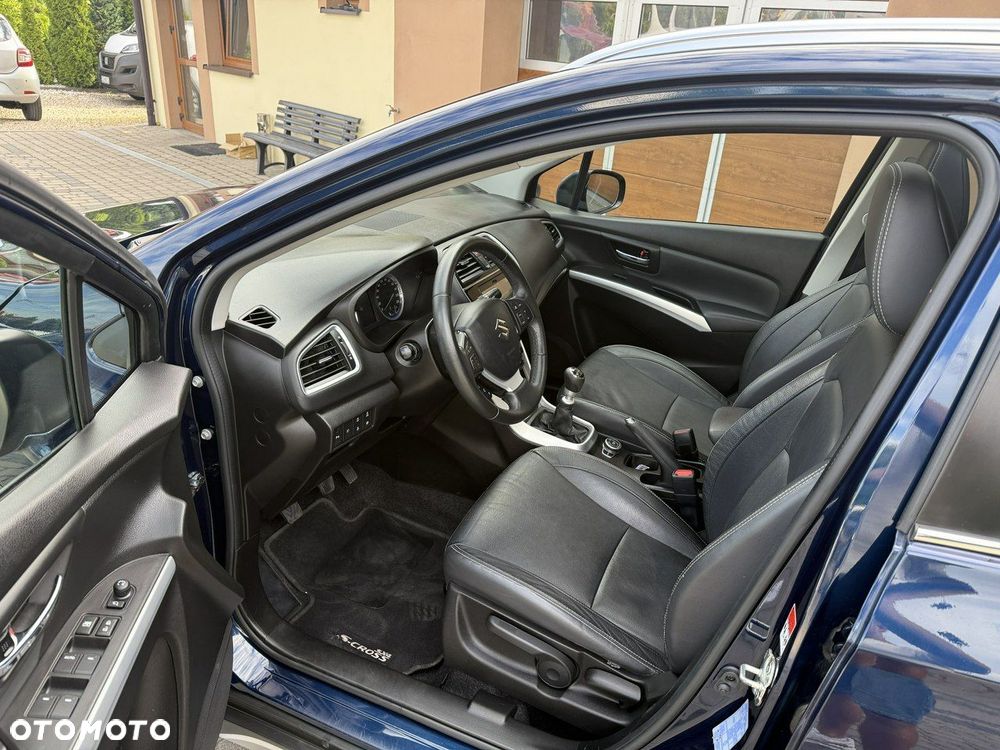 Suzuki SX4 S-Cross 1.4 Boosterjet Allgrip Comfort+ - 25