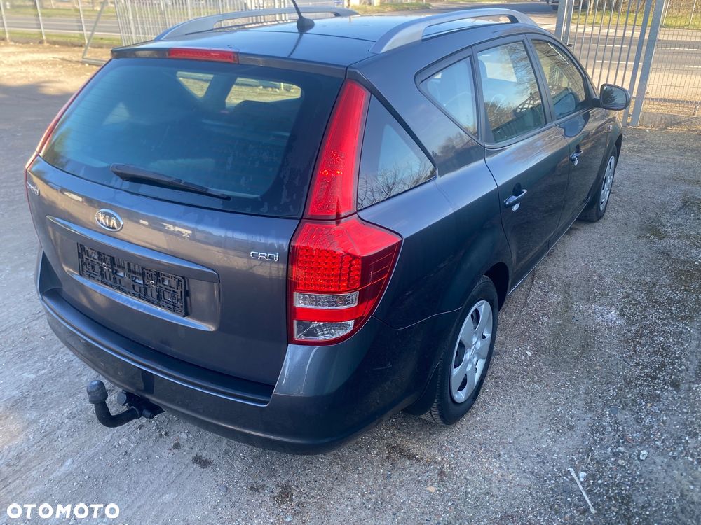 Kia Ceed 1.6 Crdi Comfort - 3