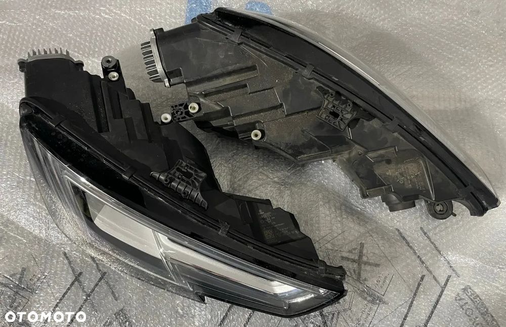 Audi A4 B9 8W reflektory lampy full led prawy lewy gołe - 3