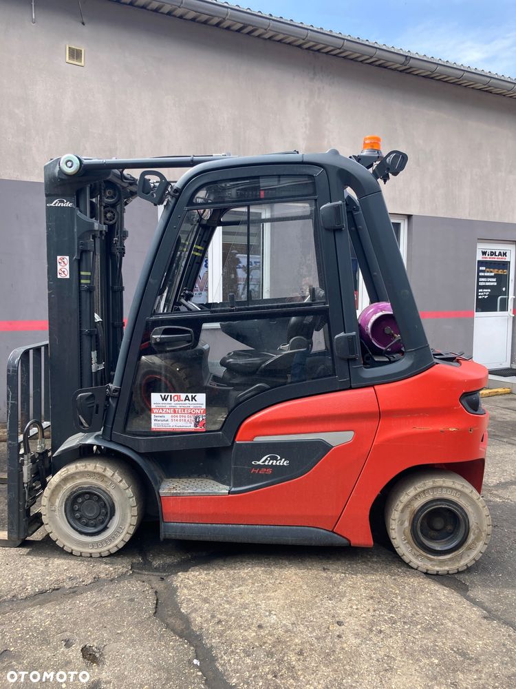 Linde [2021] WÓZEK WIDŁOWY LINDE H25T GAZ 2,5ton - 3