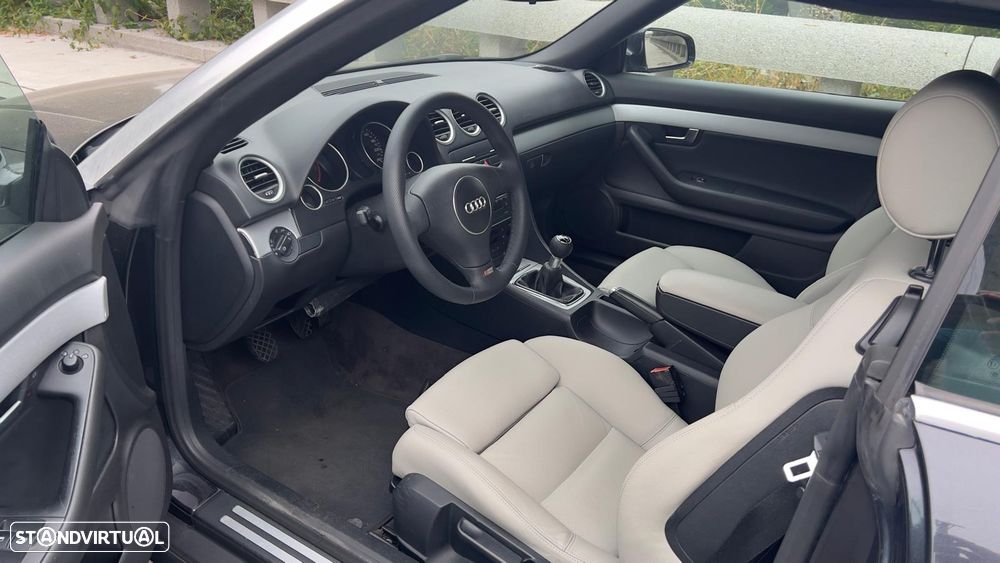 Audi A4 Cabrio 1.8 T S-line - 12