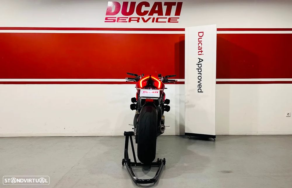 Ducati Streetfighter V4 S RED - 10