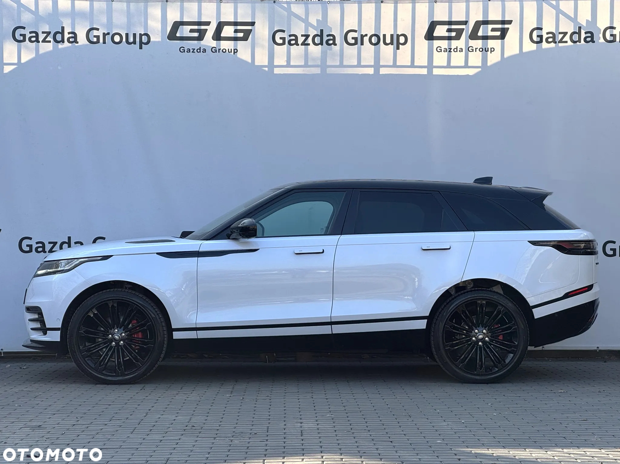 Land Rover Range Rover Velar 2.0 P250 Dynamic SE - 4