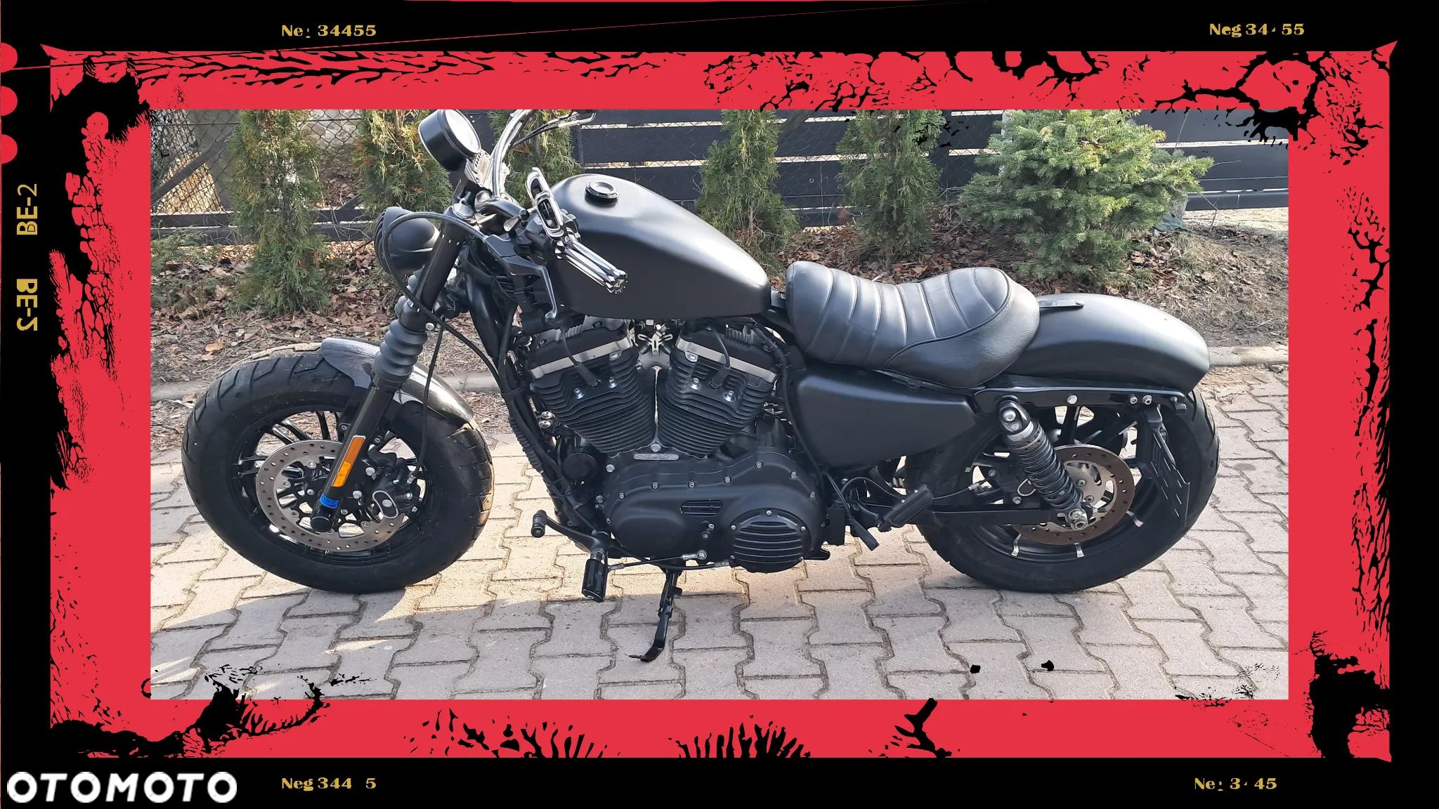 Harley-Davidson Sportster Iron 883 - 1
