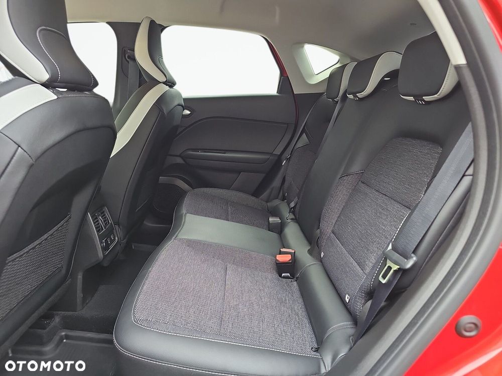 Renault Captur - 23