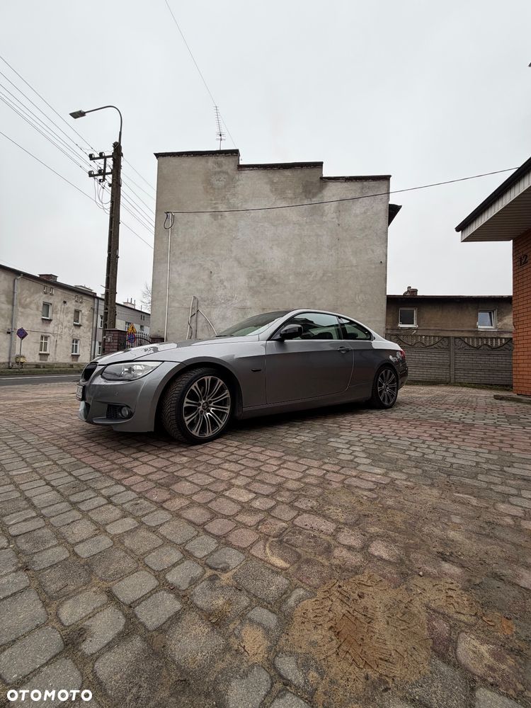 BMW Seria 3 320d - 4