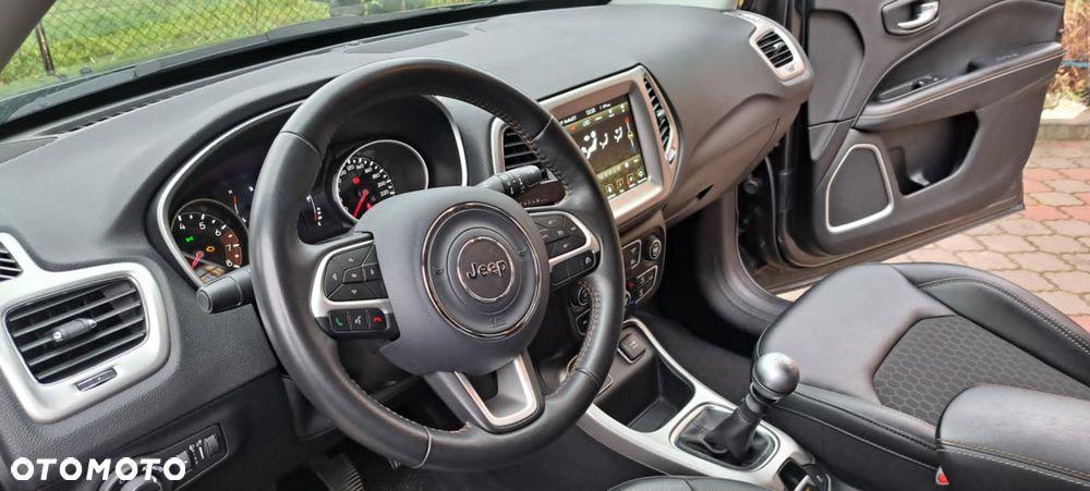 Jeep Compass 1.4 TMair Longitude FWD S&S - 4