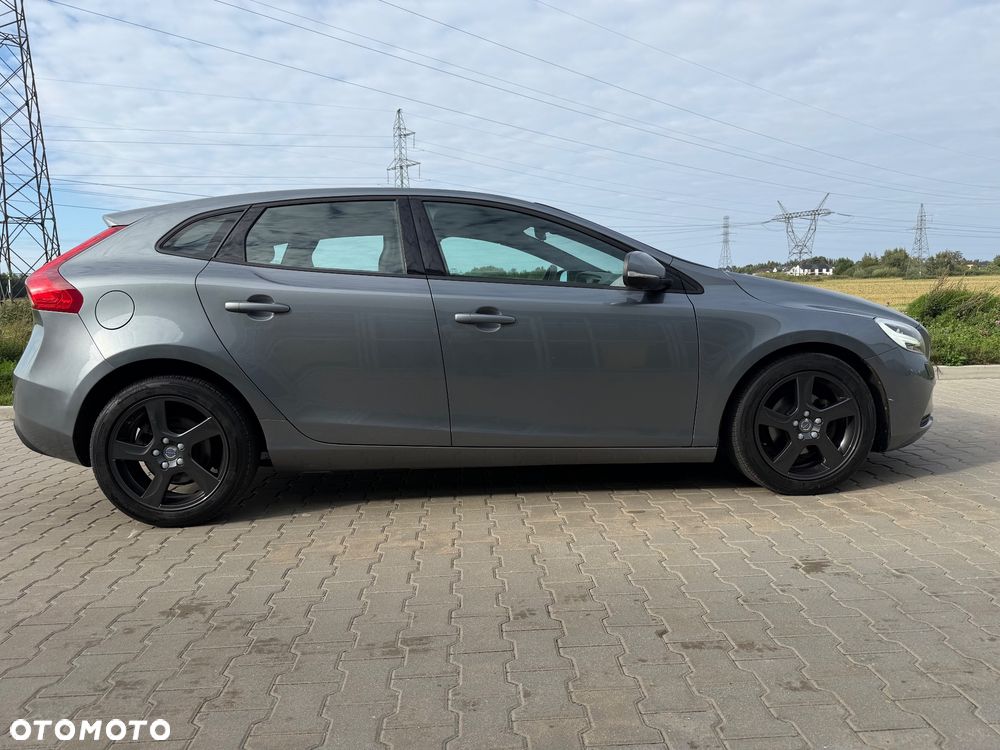 Volvo V40 D2 Kinetic - 7