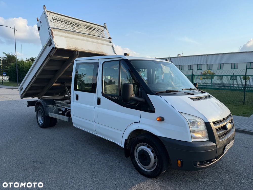 Ford Transit - 1