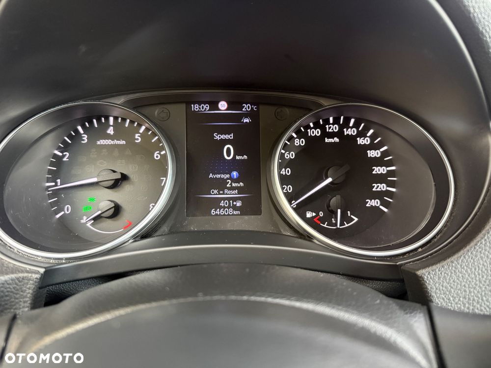 Nissan Qashqai - 18