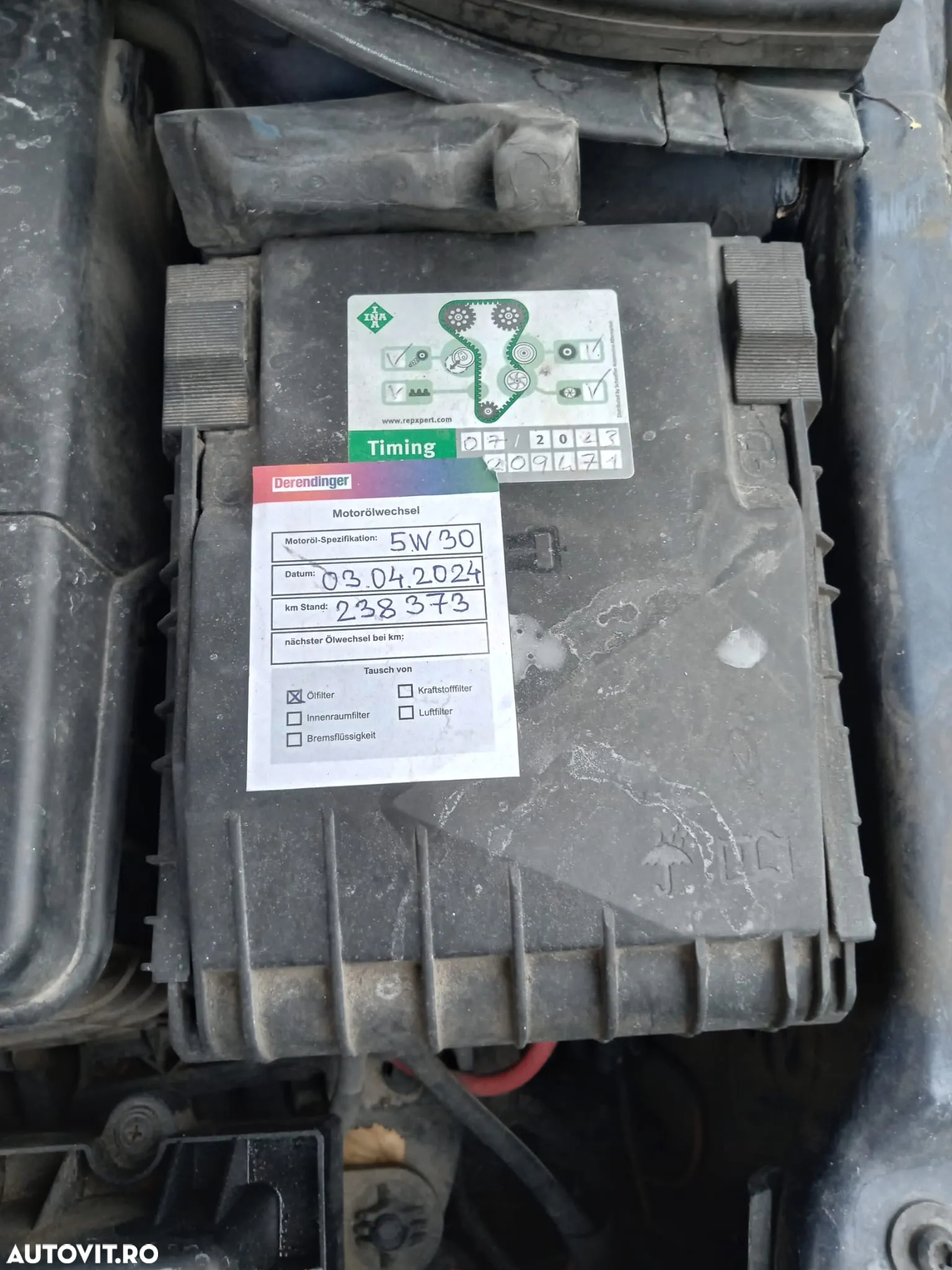 Volkswagen Passat - 13