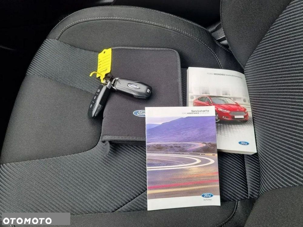 Ford Mondeo SW - 25