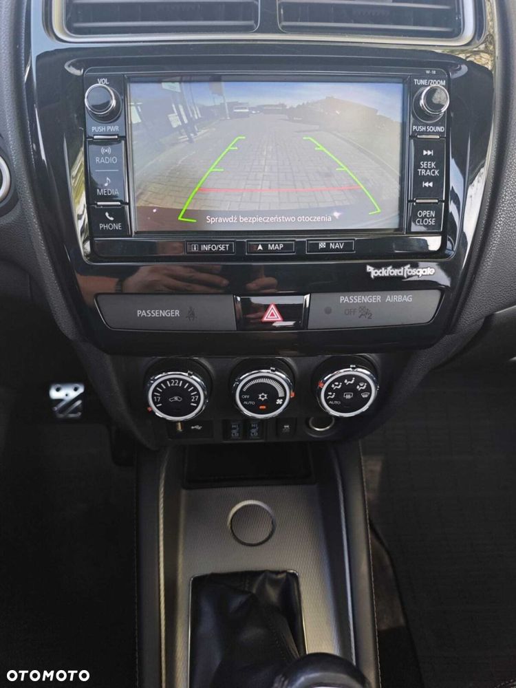 Mitsubishi ASX 1.6 Intense Plus Navi Blue Edition - 24