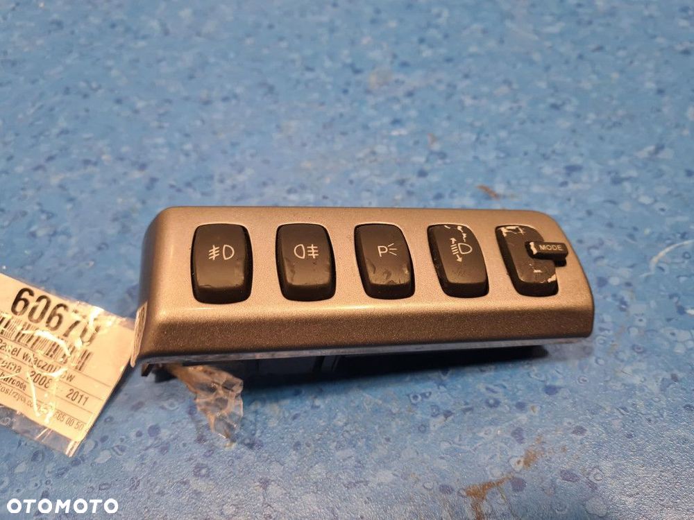 FIAT CROMA II LIFT PANEL WŁĄCZNIKÓW 29445 742 - 1