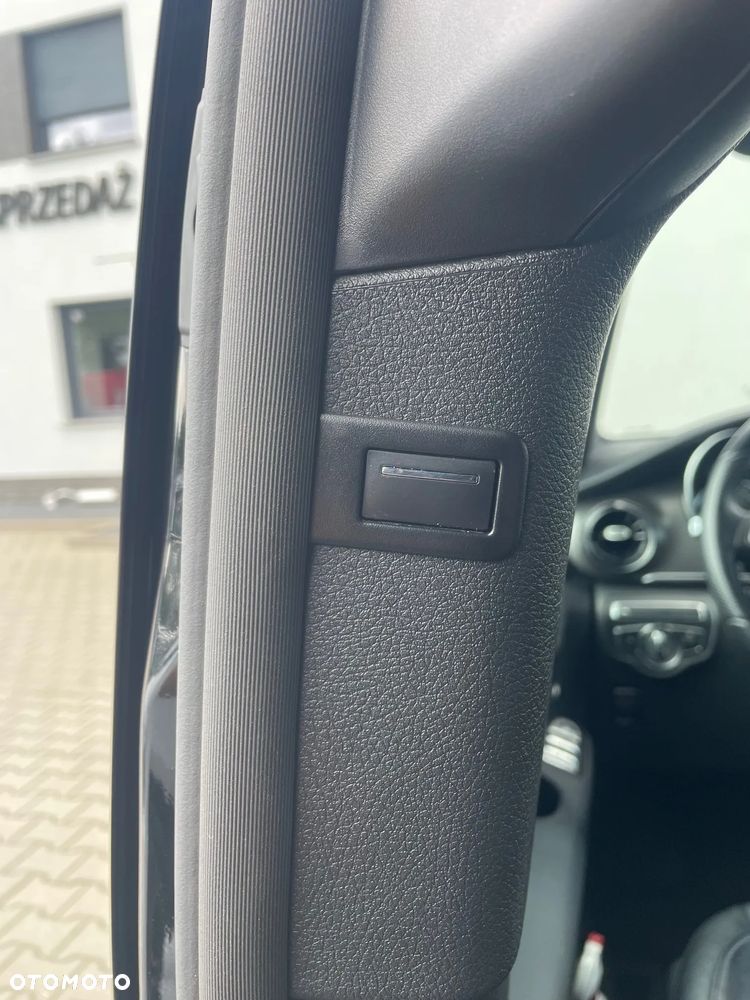Mercedes-Benz Klasa V 300 d lang 9G-TRONIC Exclusive - 15