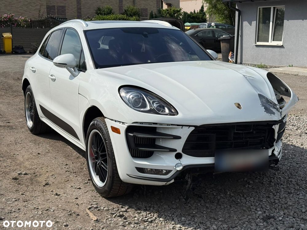 Porsche Macan Turbo PDK - 14