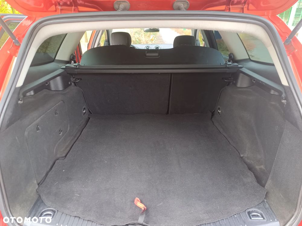 Ford Mondeo 1.6 Trend - 16