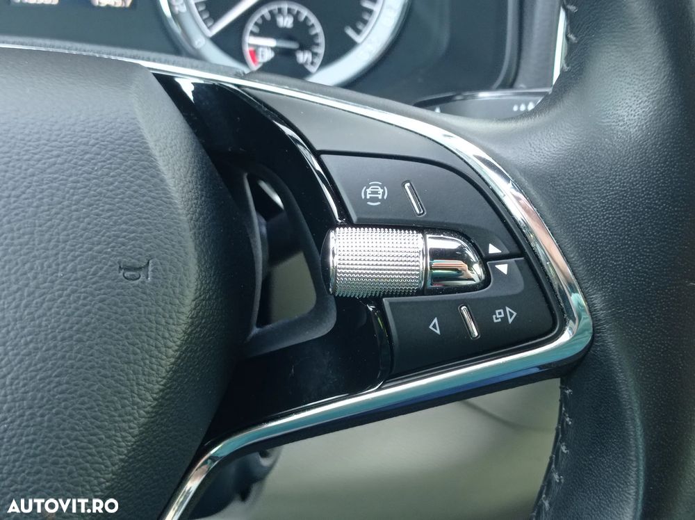 Skoda Karoq 1.5 TSI DSG Style - 30
