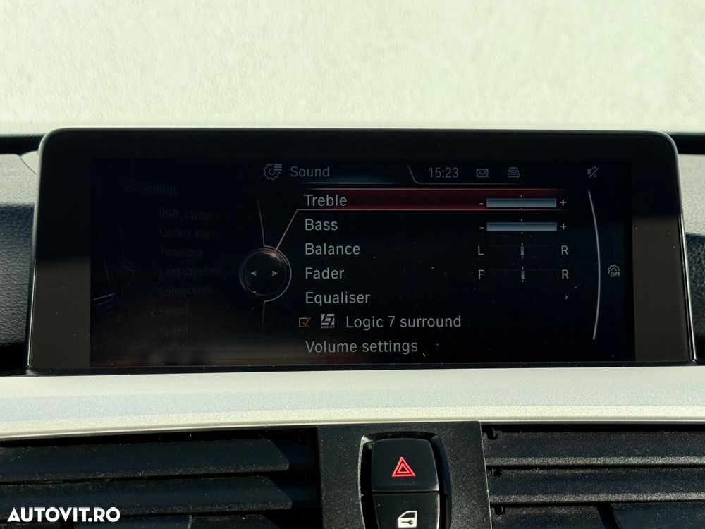 BMW Seria 3 320d Touring Aut. Efficient Dynamics Edition - 25