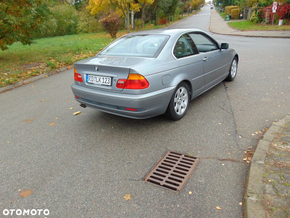 BMW 3 Series 2003 photo 5