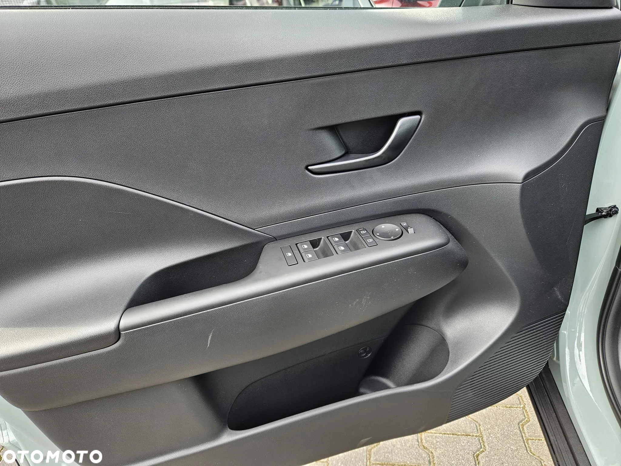 Hyundai Kona 1.6 GDI Hybrid Smart DCT - 16