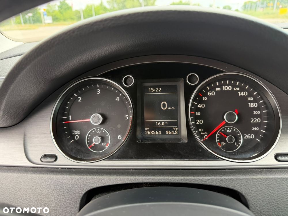 Volkswagen Passat 2.0 TDI 4Mot Comfortline - 8